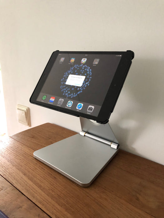 Dësch-, Schaf- a Mauerhalterung fir den iPad Mini