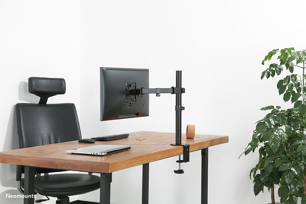 Neomounts FPMA-D550 schwaarz ass eng Schreifdësch-Halterung mat 3 Dreefpunkten fir Flachbildschiermer bis 32 inch - Schwaarz