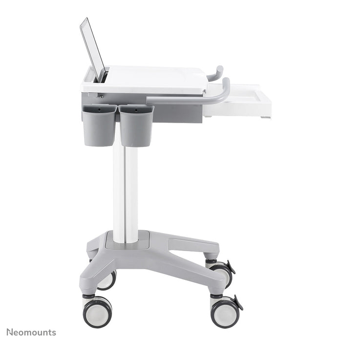 Neomounts MED-M200 ass eng verréckelbar Aarbechtsplaz fir Laptop, Tastatur a Maus.