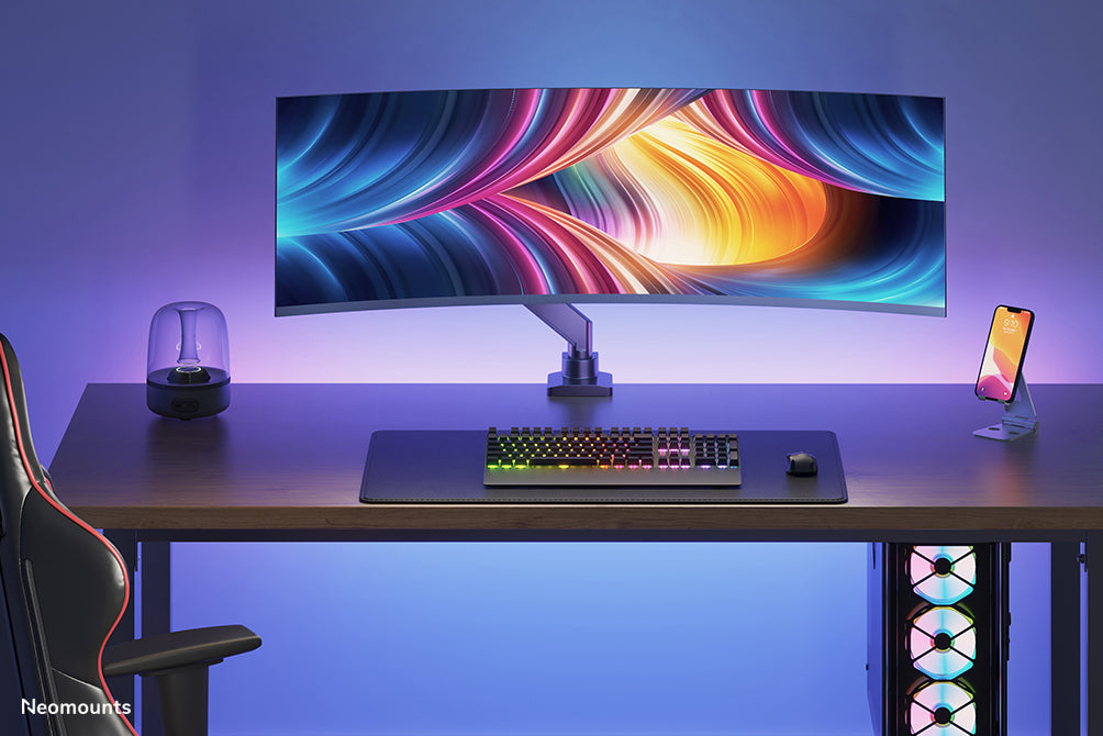 Neomounts NM-D775 schwaarzPLUS ass eng gasgefiedert Schreifdësch-Halterung fir Curved Monitore bis 49 inch (124 cm) - Schwaarz