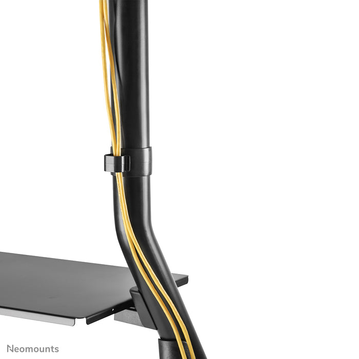 Neomounts NS-M3800 schwaarz ass e verréckelbare Miwwel fir Flat-Screens bis 100 inch (254 cm).