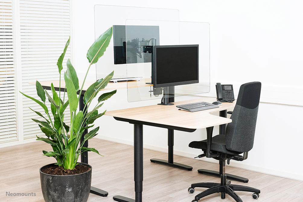 Neomounts NS-PLXPROTECT1 ass eng transparent Schutzscheif fir 1 Flat-Screen a bitt Ofstandsschutz um Aarbechtsplaz- Transparent Acrylaat, 100% recycléierbar | PLXPROTECT ass als EU-Design-Patent registréiert |