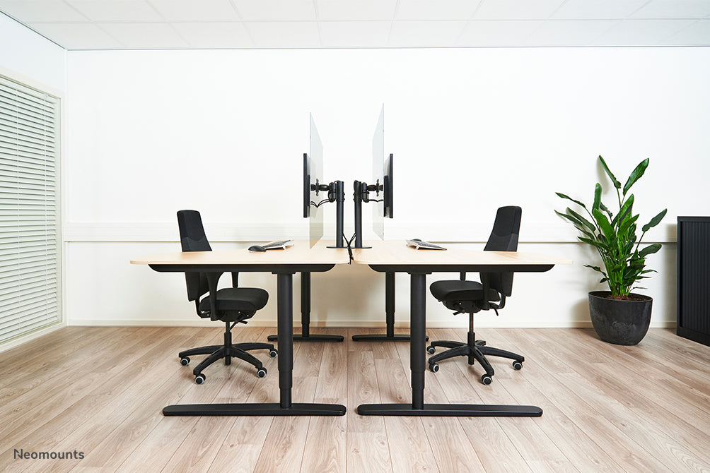 Neomounts NS-PLXPROTECT1 ass eng transparent Schutzscheif fir 1 Flat-Screen a bitt Ofstandsschutz um Aarbechtsplaz- Transparent Acrylaat, 100% recycléierbar | PLXPROTECT ass als EU-Design-Patent registréiert |