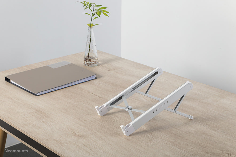 Neomounts klappbar Laptop-Stänner - Sëlwer