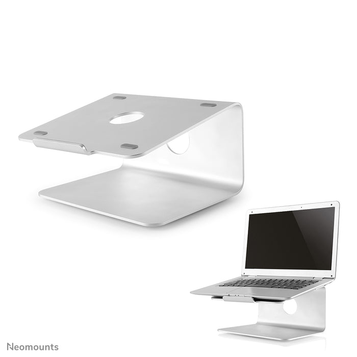 Neomounts NSLS050 ass en 360-Grad dréibare Büro-Stänner fir e Notebook.